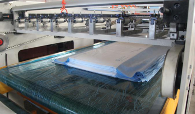 全自動橫切機-輸送帶，成品整理，折射光電